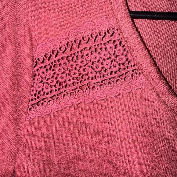 Chic Maroon Button-Down Shirt for Women - Picture 3 of 5